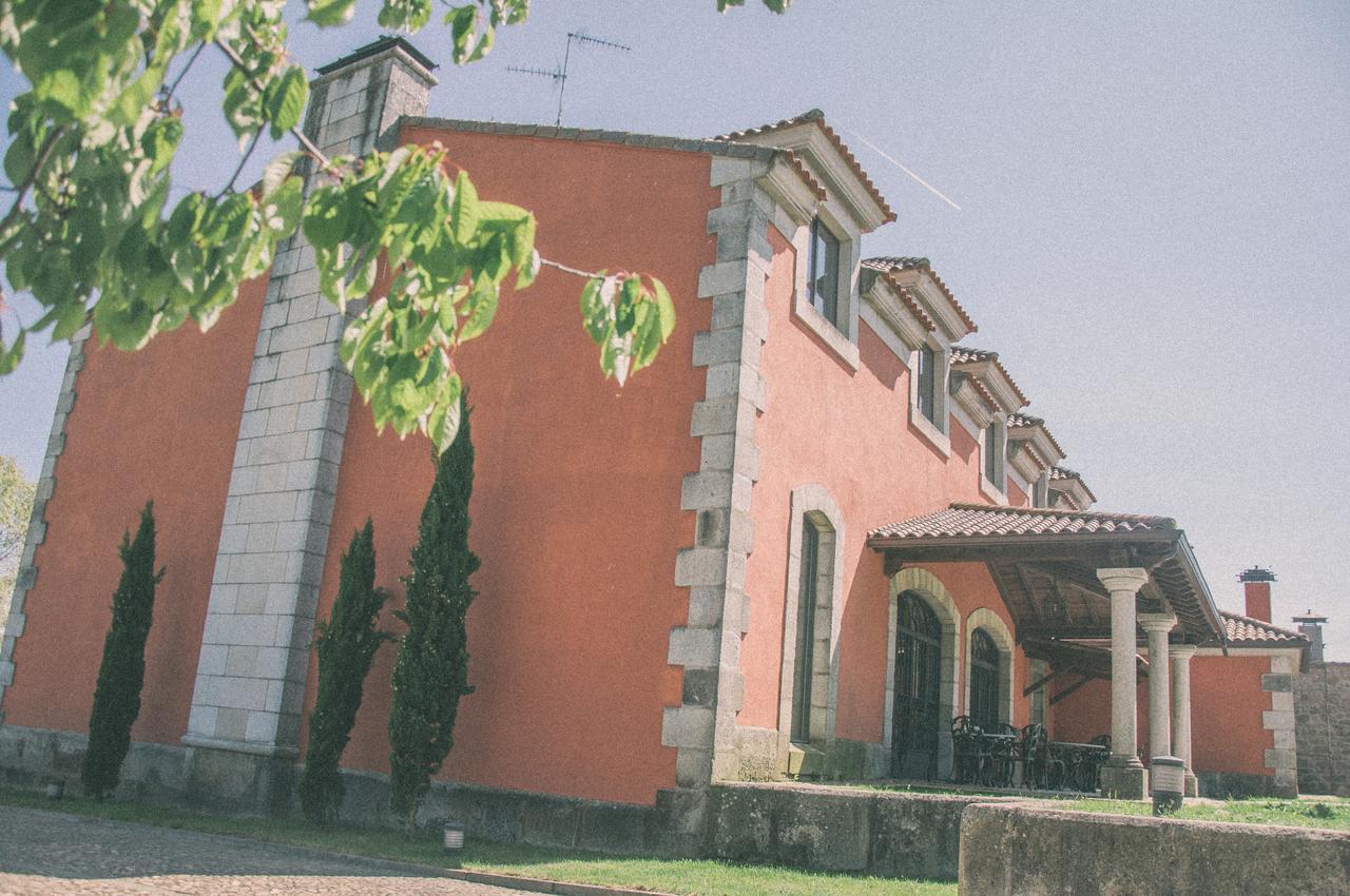 Hotel Casas Del Sevillano Эль-Торнадисо Экстерьер фото